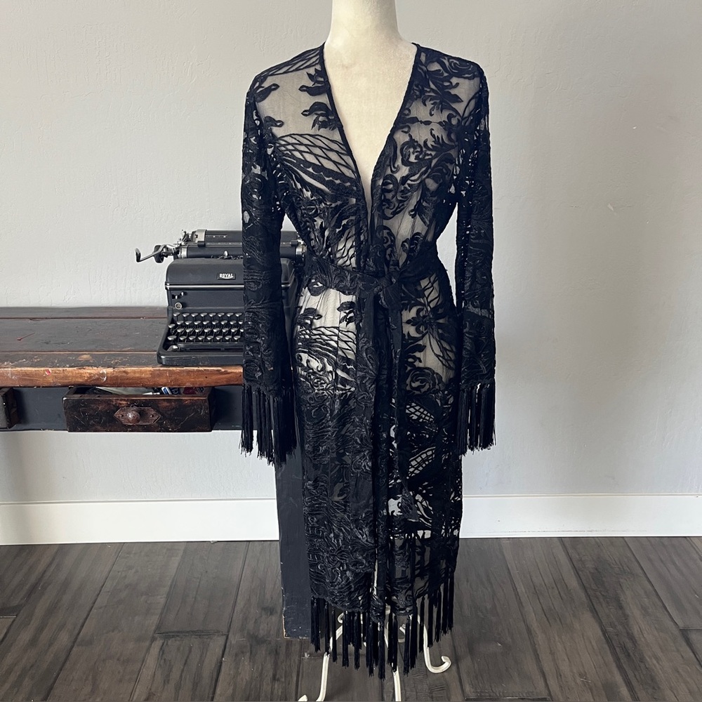 Blithe Los Angeles Black Sheer Floral Kimono - Size Medium